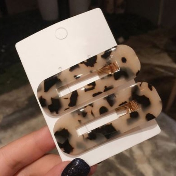 Accessories - Leopard Hair Clip SET OF 2